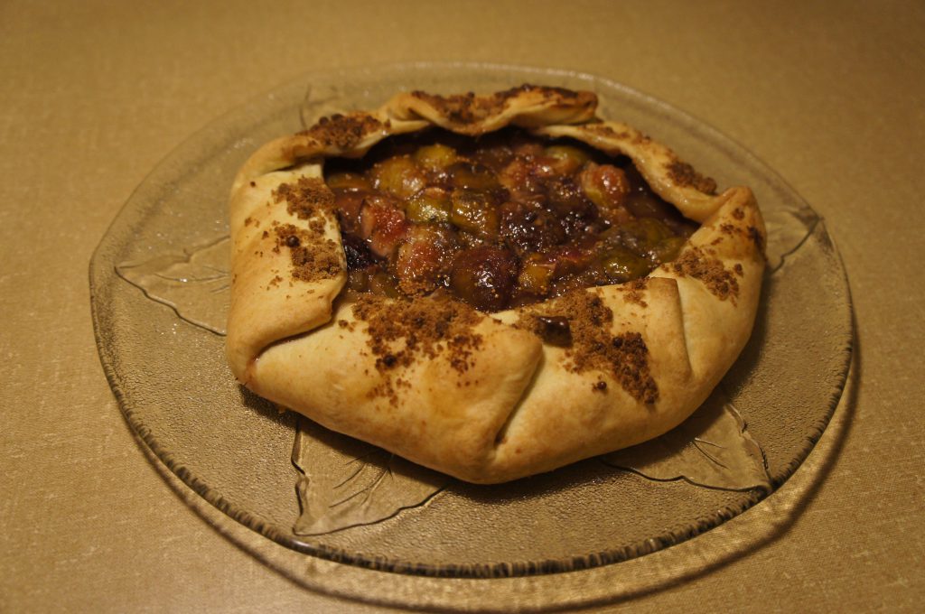 Você não vai se arrepender de fazer esta galette, é um perfume tão maravilhoso que você não vai conseguir esperar ela esfriar.