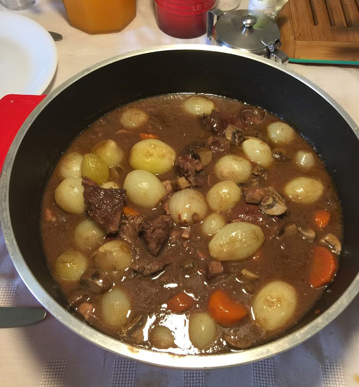 Aprenda aqui a fazer este cozido clássico da cozinha francesa.