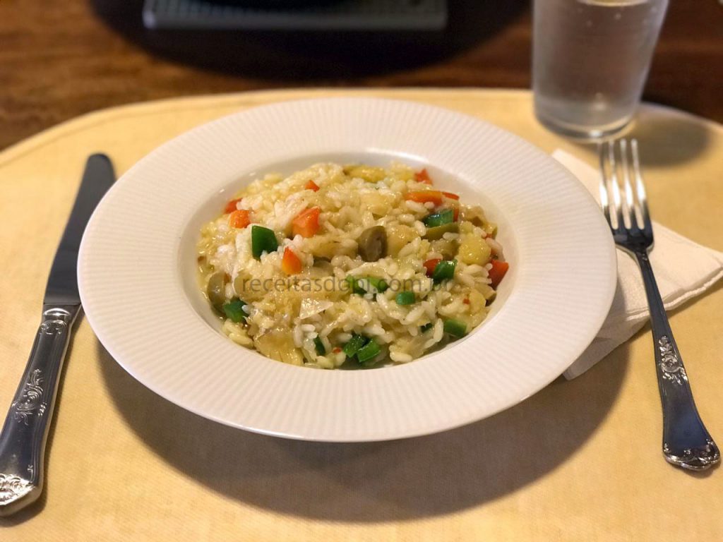 Delicioso risoto de bacalhau, receita desenvolvida pelo nosso Chef João Mesquita.